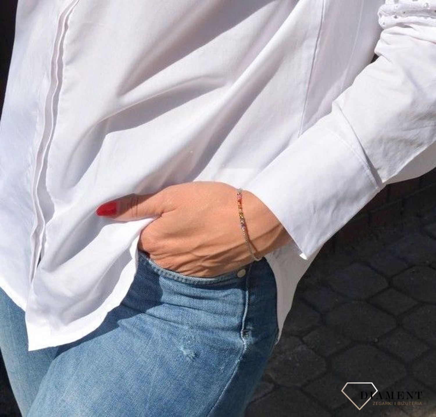 Piękna bransoletka damska Coeur de Lion ozdobiona kryształami to idealny pomysł na prezent dla kobiety oraz jako dodatek do wielu stylizacji..jpeg