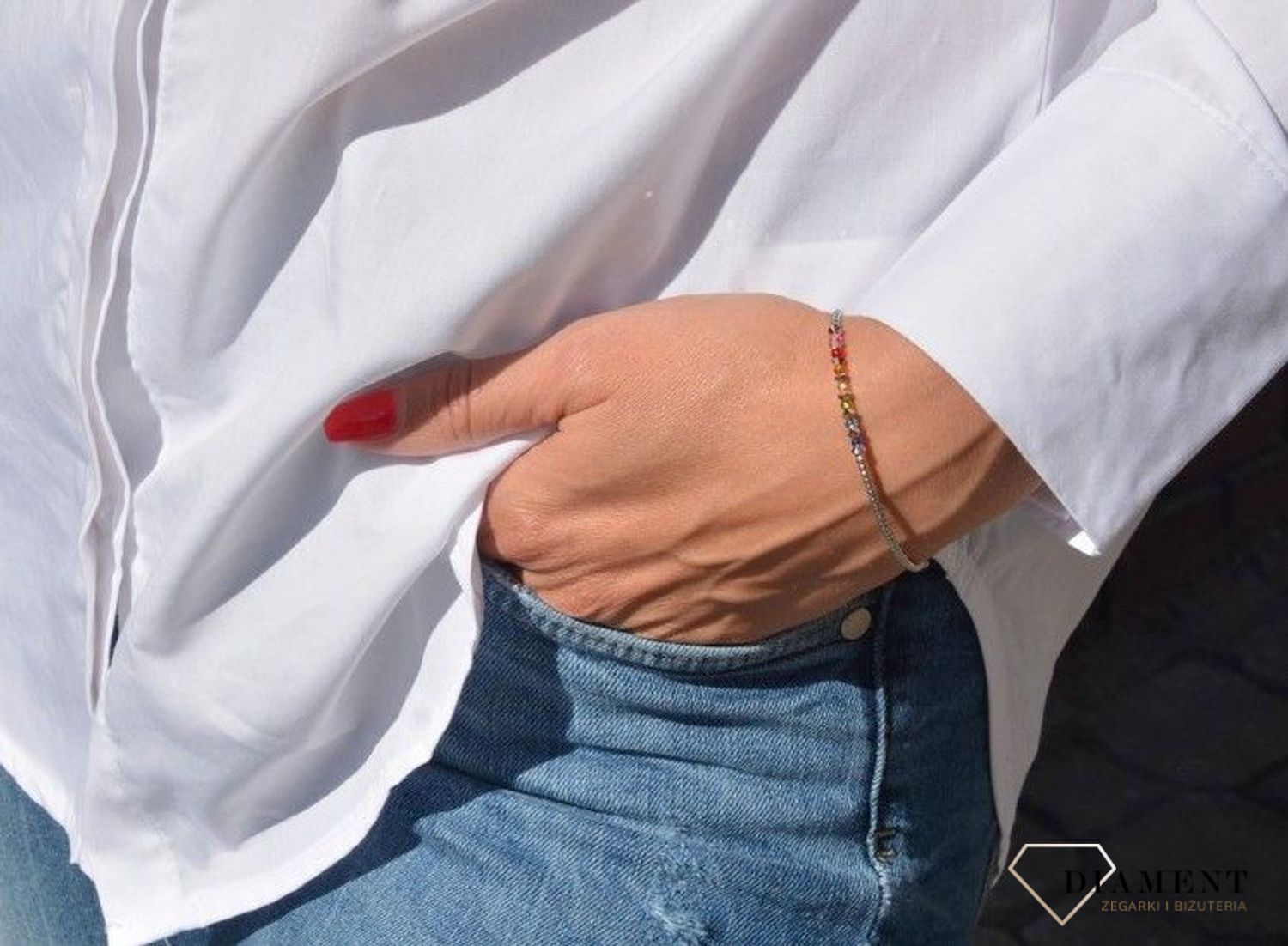 Piękna bransoletka damska Coeur de Lion ozdobiona kryształami to idealny pomysł na prezent dla kobiety oraz jako dodatek do wielu stylizacji..jpeg