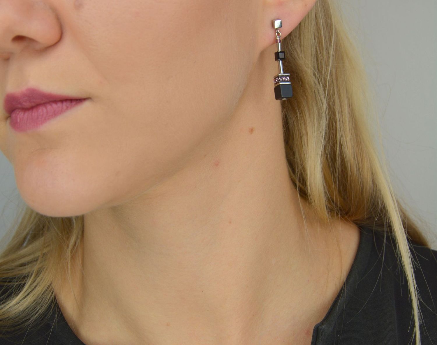 Kolczyki damskie Coeur De Lion onyks, Swarovski 5011210824.jpg