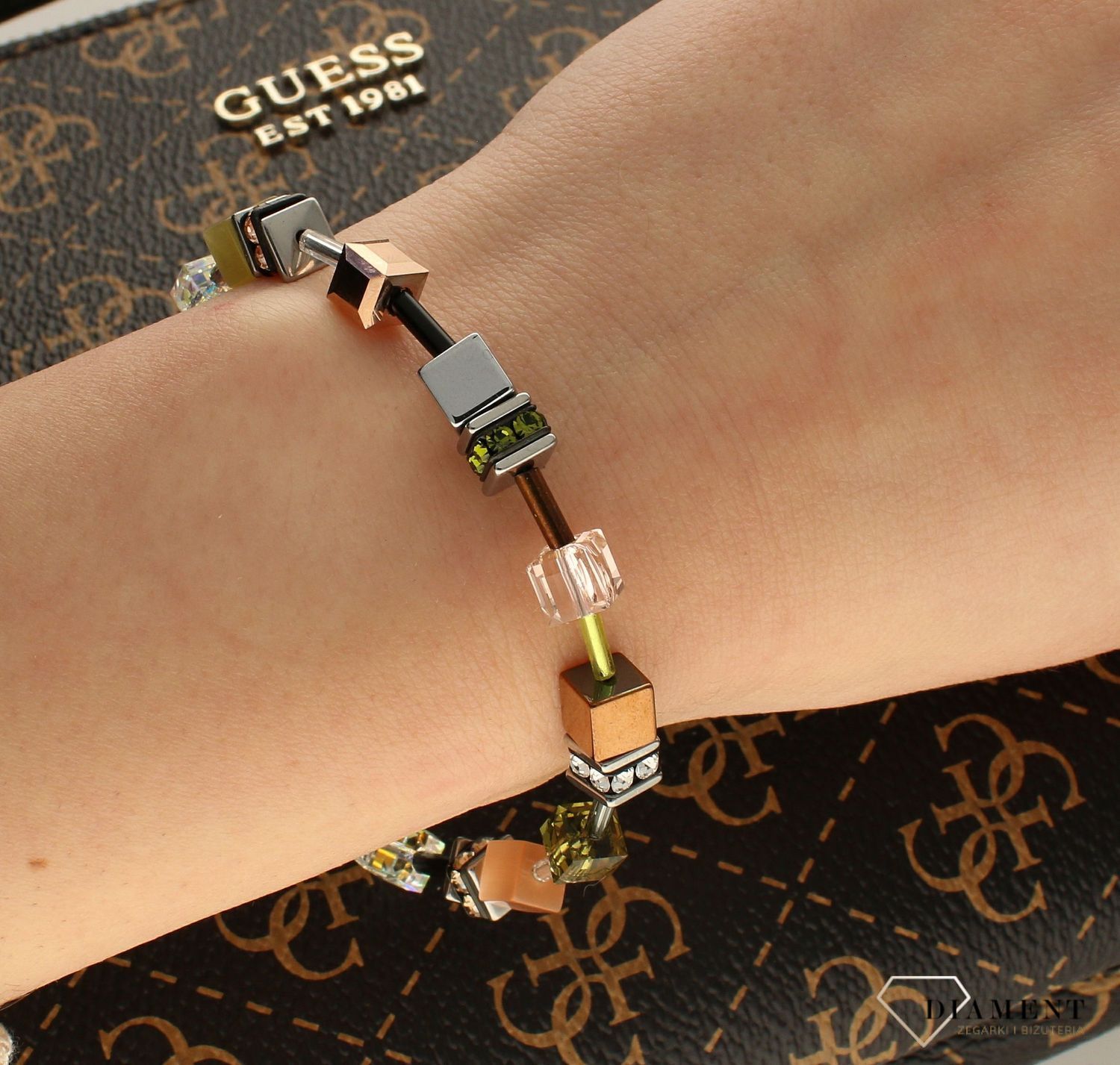 Bransoletka damska Swarovski Coeur De Lion kwadraciki 5012300922.jpg