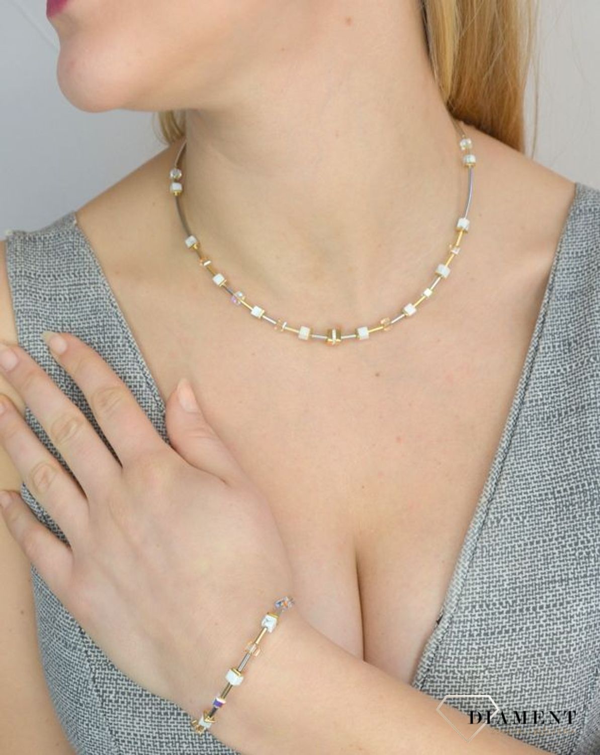 Naszyjnik GeoCUBE blanc & doré – Coeur De Lion 5023101816.jpg
