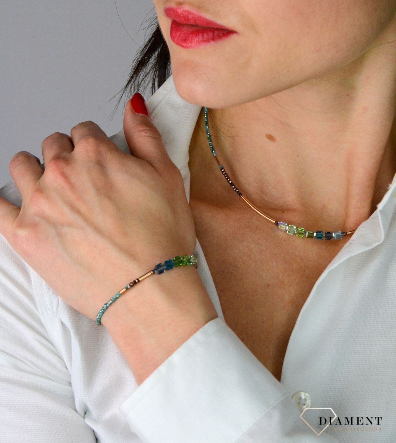 Naszyjnik damski Swarovski Coeur De Lion hematyt, rzeźbione szkło 5027100537.jpg