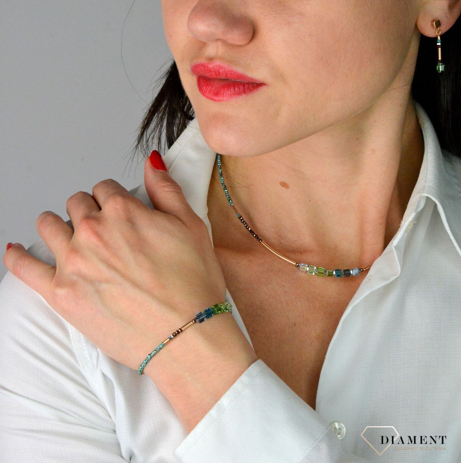 Bransoletka damska Swarovski Coeur De Lion hematyt, rzeźbione szkło 5027300537.jpg