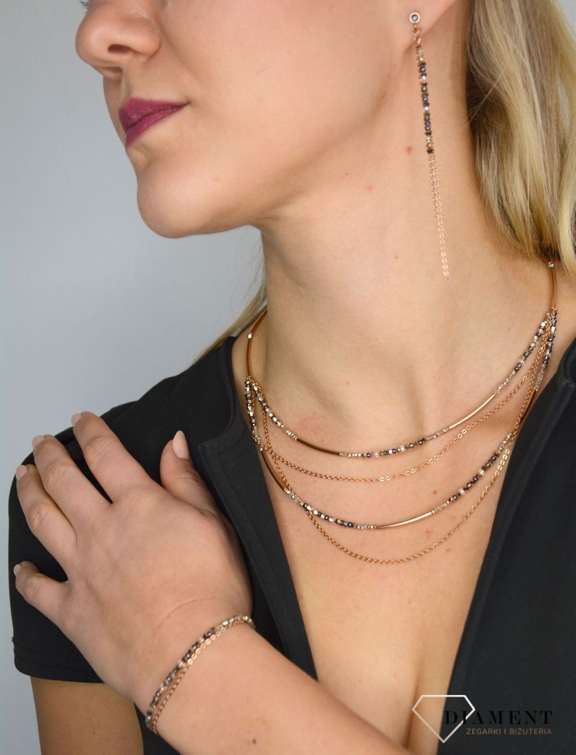 Piękna bransoletka damska Coeur de Lion ozdobiona kryształami Swarovski® to idealny pomysł na prezent dla kobiety oraz jako dodatek do wielu stylizacji..jpg