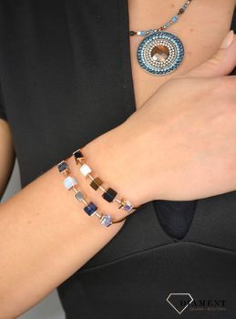 Piękna Bransoletka damska Swarovski Coeur De Lion 'sodalit i chalcedon' granatowy sodalit i jasnoniebieski chalcedon, ozdobiona kryształami Swarovski® to idealny pomysł na prezent dla kobiety oraz jako dodatek do wielu stylizacji (5).JPG