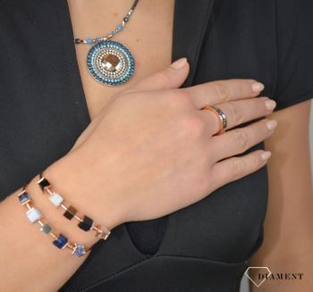 Piękna Bransoletka damska Swarovski Coeur De Lion 'sodalit i chalcedon' granatowy sodalit i jasnoniebieski chalcedon, ozdobiona kryształami Swarovski® to idealny pomysł na prezent dla kobiety oraz jako dodatek do wielu stylizacji (8).JPG