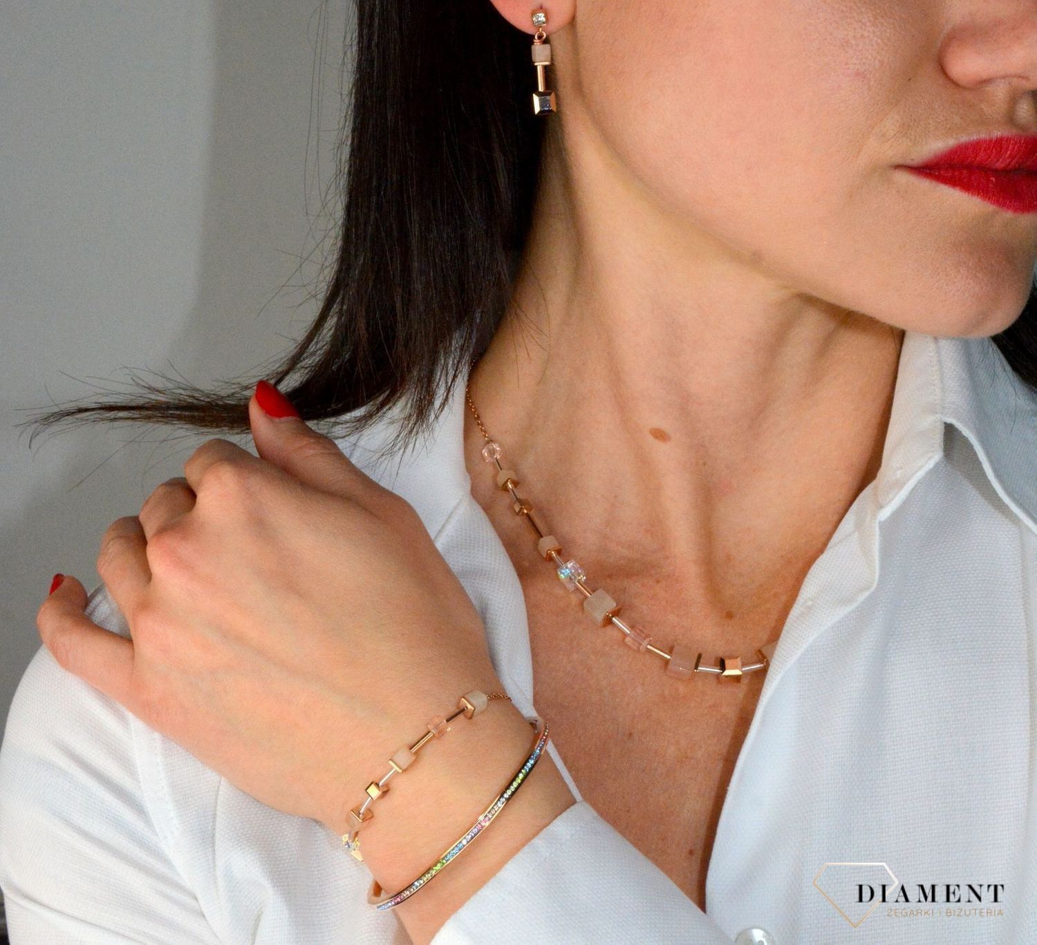 Bransoletka damska Swarovski Coeur De Lion z kryształków Brzoskwiniowa 5074300235.jpg