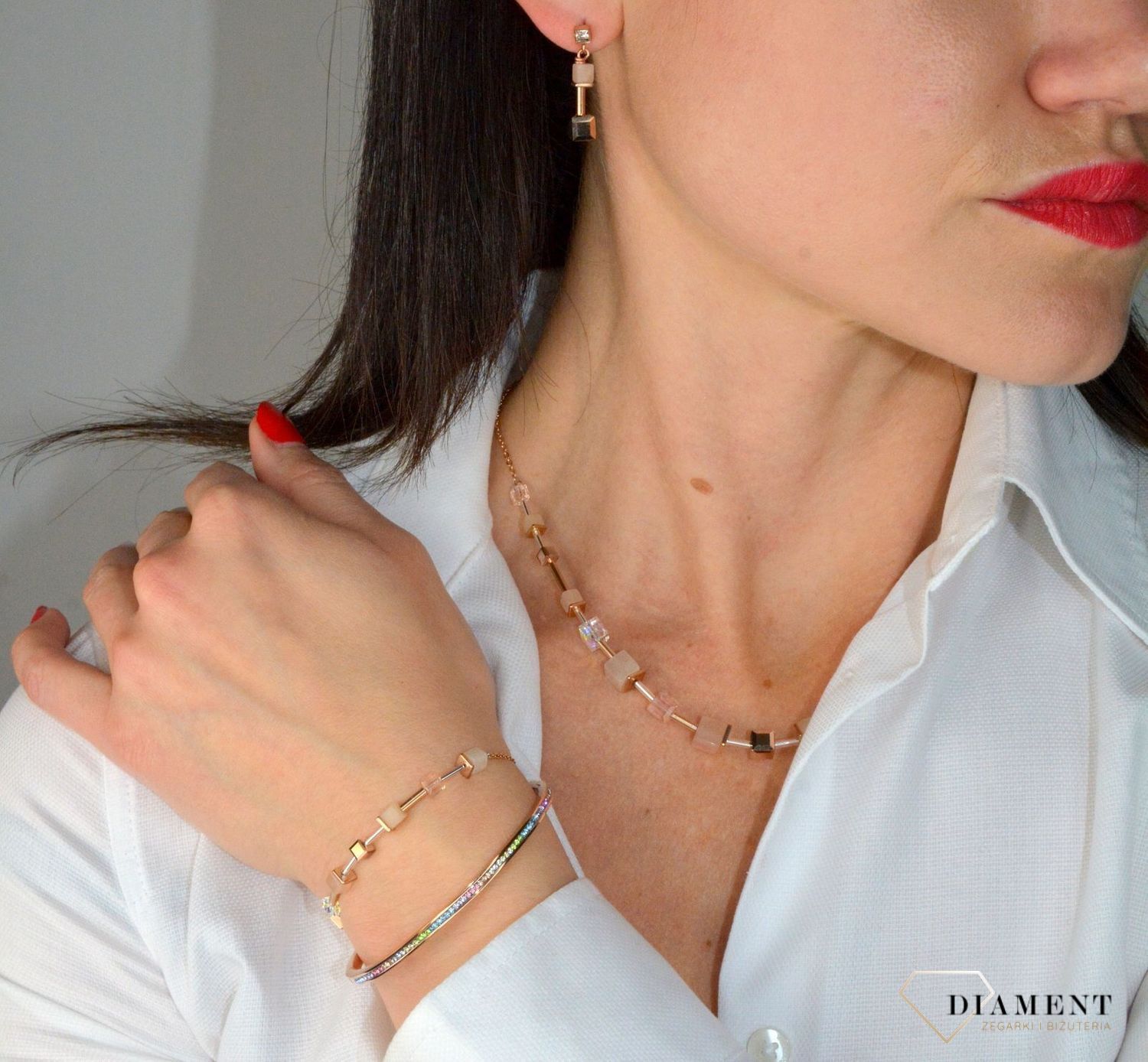 Bransoletka damska Swarovski Coeur De Lion z kryształków Brzoskwiniowa 5074300235.jpg