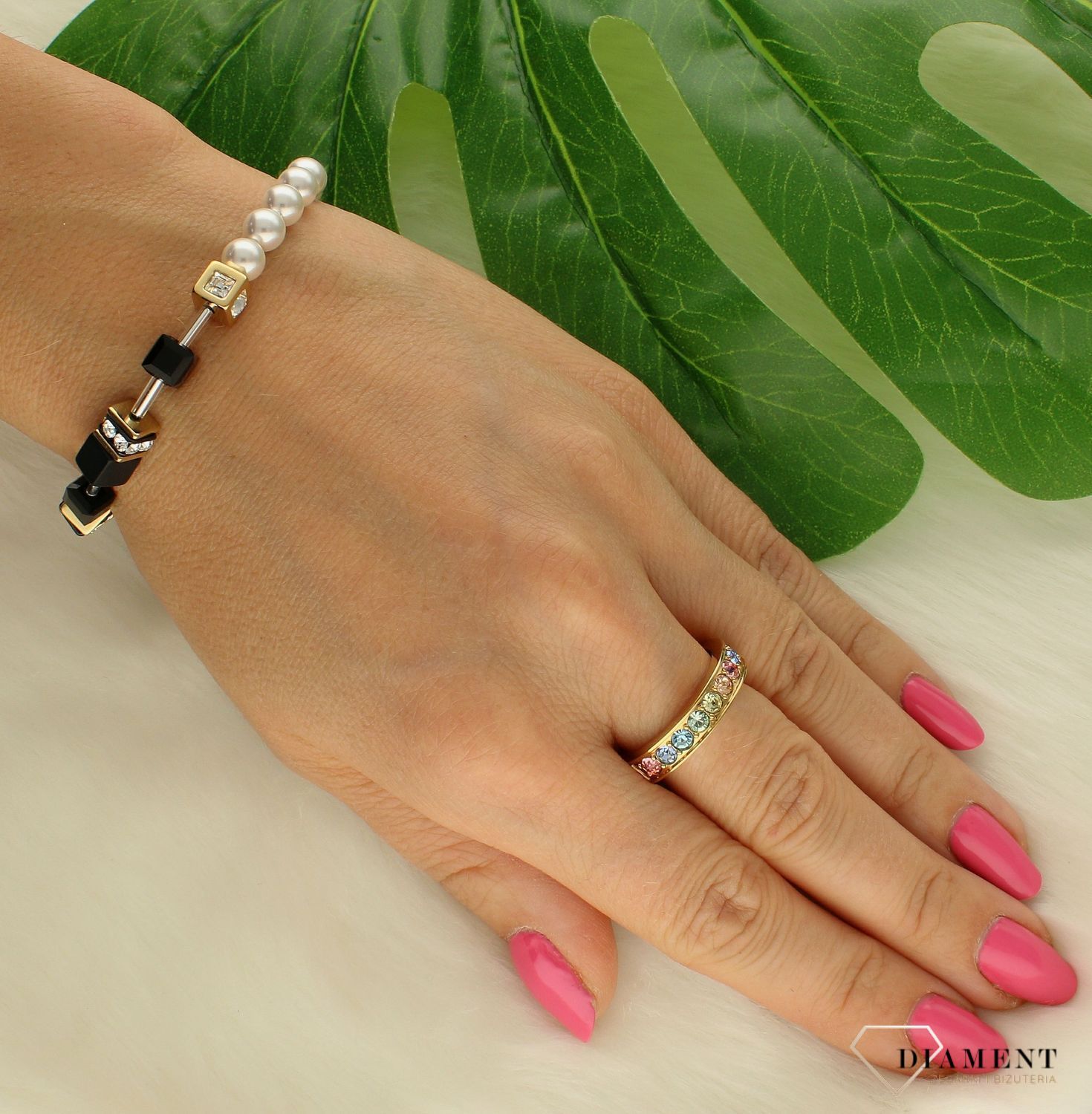 Bransoletka damska Coeur de Lion czarno-złota z perłami i onyksem 5086301316.jpg