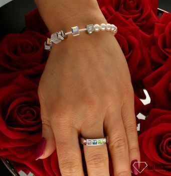 Bransoletka damska Swarovski Coeur De Lion z perłami i kryształem górskim 5086301400. Ponadczasowa piękna bransoletka z kolekcji GeoCUBE® zdobiona kamieniami naturalnymi kryształ górski oraz perłami Swarovskiego.jpg