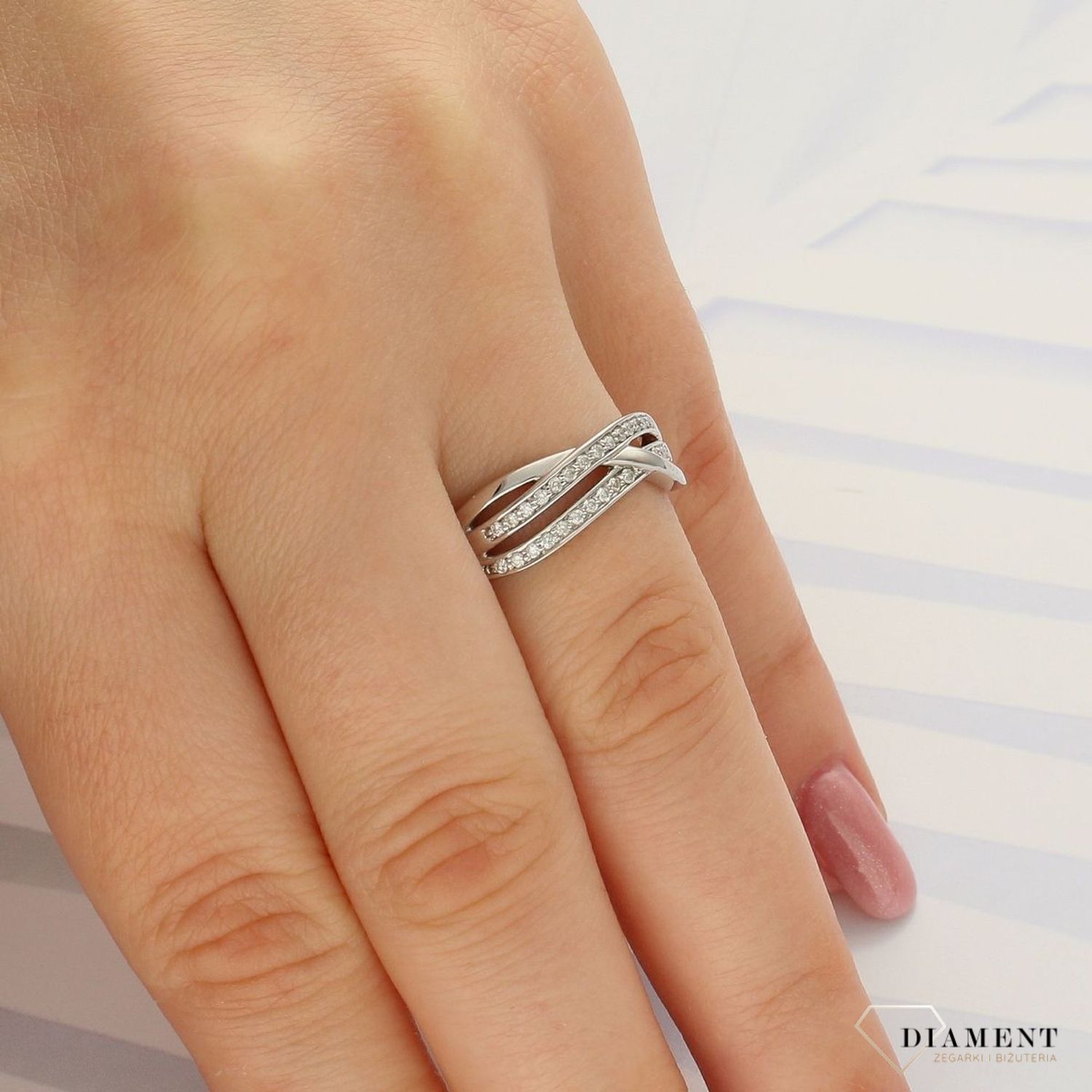 Pierścionek złoty DIAMENT 585, białe złoto z diamentami 51Y53WG-10.jpg