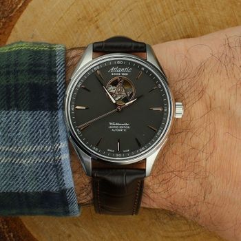 Atlantic 52780.41.41R Worldmaster Open Heart Limited Edition z mechanizmem automatycznym Sellita SW200-1 (26 kamieni), rezerwą chodu 38h i stop sekundą. Stalowa koperta 42 mm3.jpg