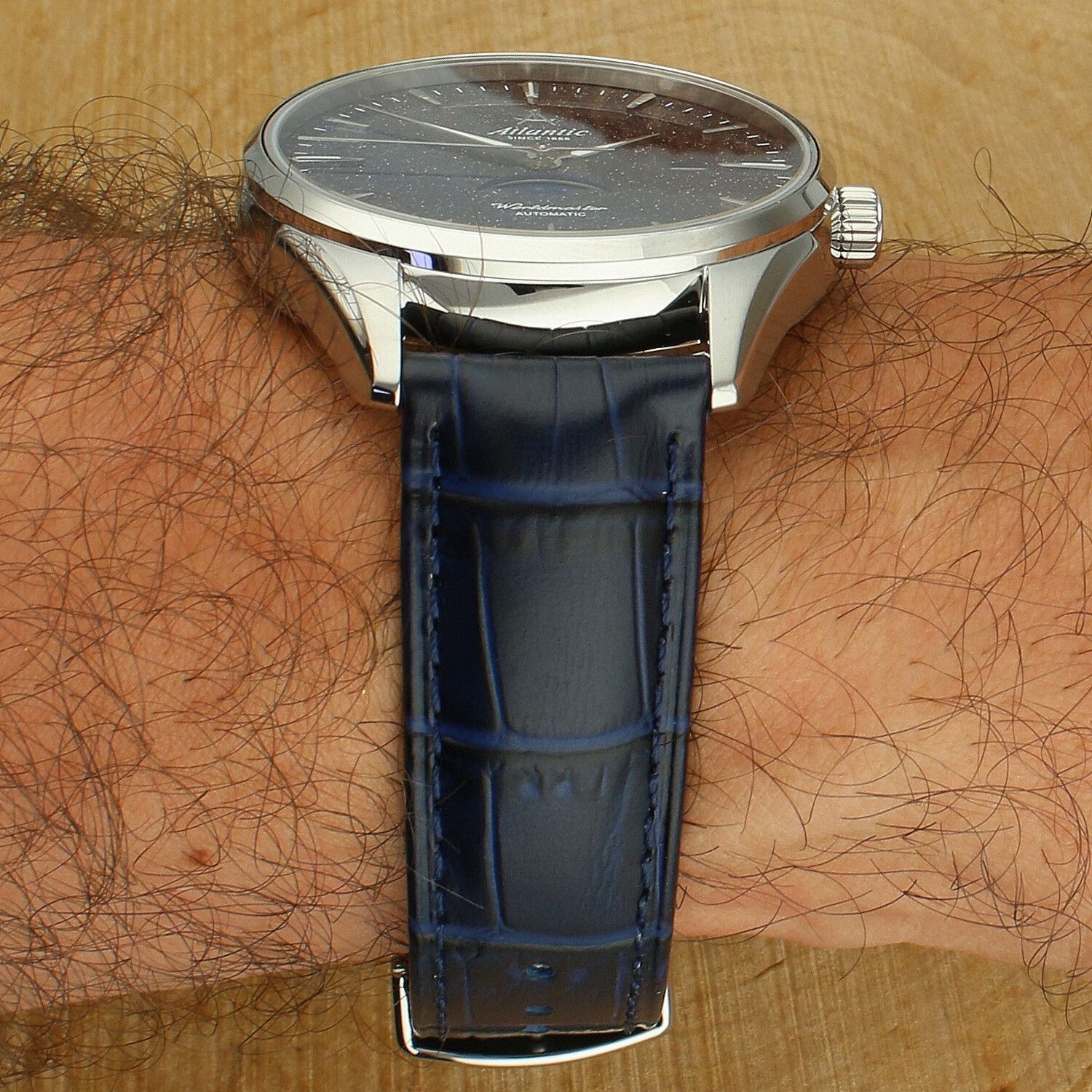 Zegarek Atlantic Worldmaster Nightsky Moonphase Blue Aventurine 52783.41.91 – męski zegarek automatyczny Swiss Made z tarczą Aventurine (1).jpg