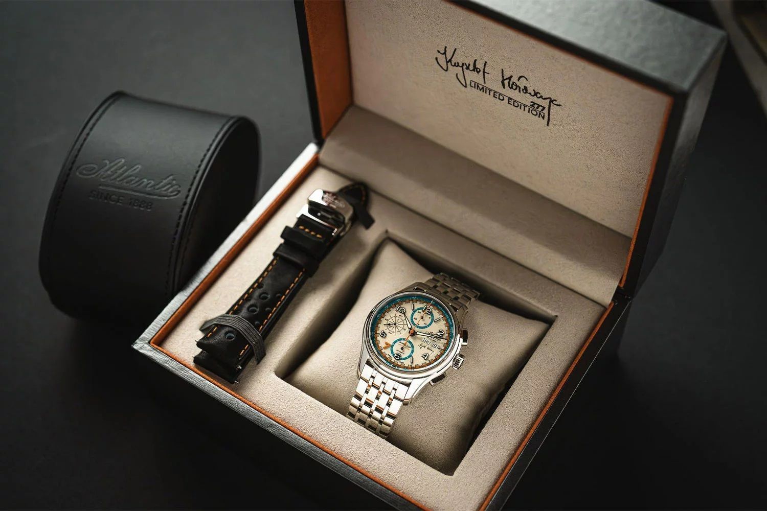 Zegarek męski Atlantic Worldmaster World Cup Krzysztof Hołowczyc Limited Edition 55858.41.29LE. Męski zegarek z kolekcji limitowanej Atlantic. Zegarek męski Atlantic World Cup. Zegarek Krzysztofa Hołowczyca. Zegarek męski na prezent (7).jpg