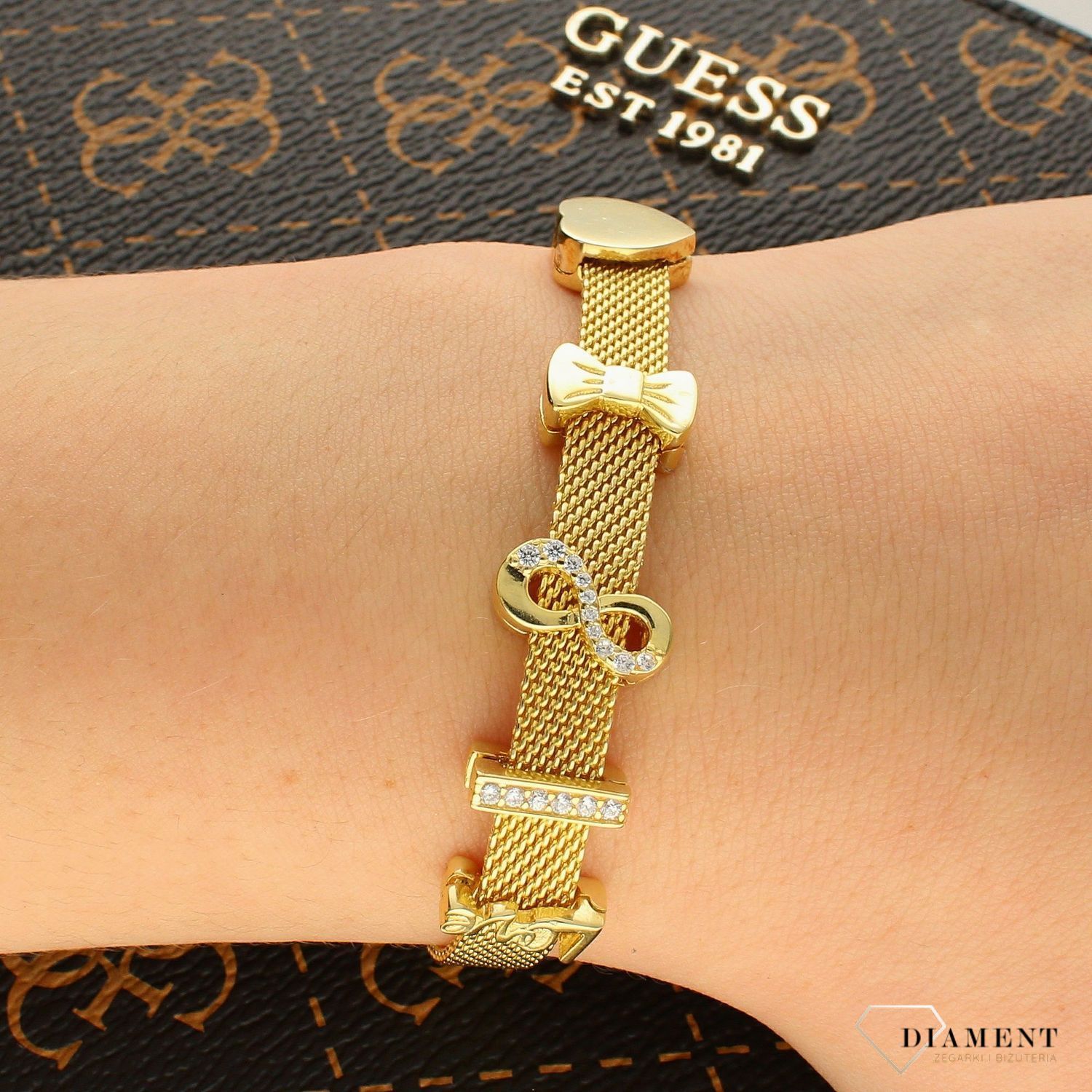 Bransoletka płaska pozłacane typu mesh 925 568666C00.jpg