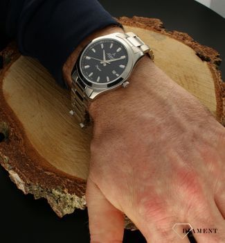 Zegarek męski Atlantic Classic Sapphire na bransolecie 60335.41.59 wyposażony jest w kwarcowy mechanizm, zasilany za pomocą baterii. Posiada bardzo wysoką dokładność mierzenia czasu +- 10 sekund w przeciągu 30 dni. Zegarek ide (1).jpg