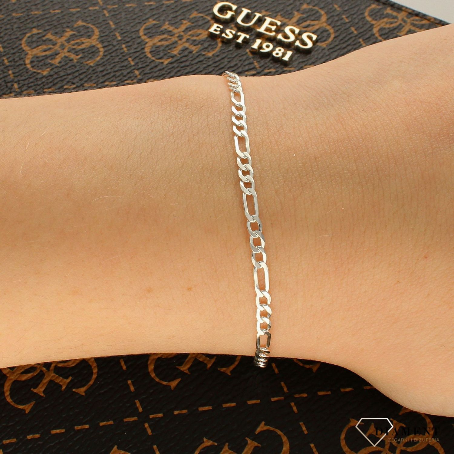 Bransoleta srebrna, delikatne figaro 925 629492.jpg