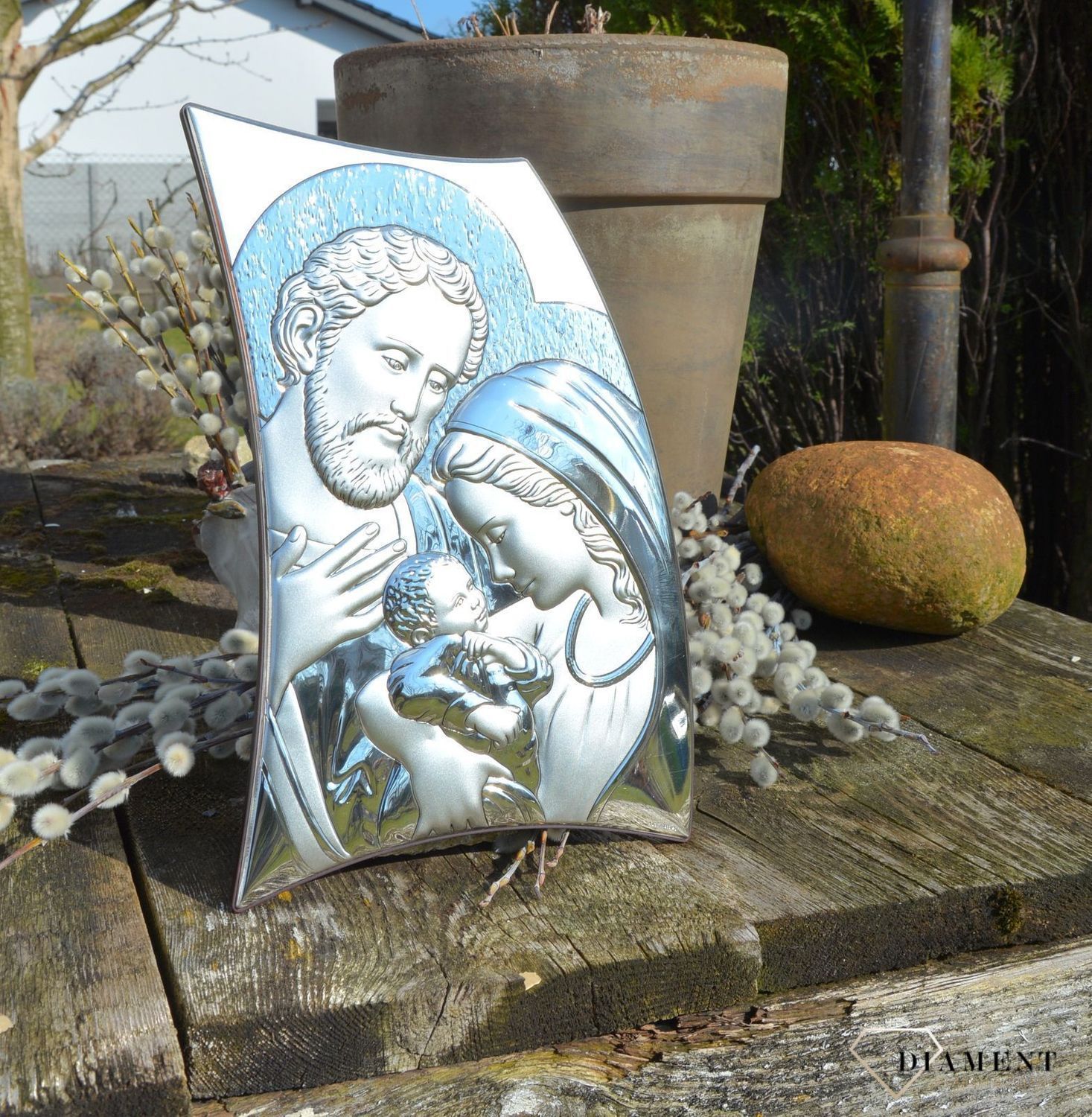 Wyjątkowy obrazek przedstawiający wizerunek Świętej Rodziny. Wykonany z wysokiej jakości drewna oraz metalu pokrytego srebrem i lakierem zabezpieczającym (7).JPG