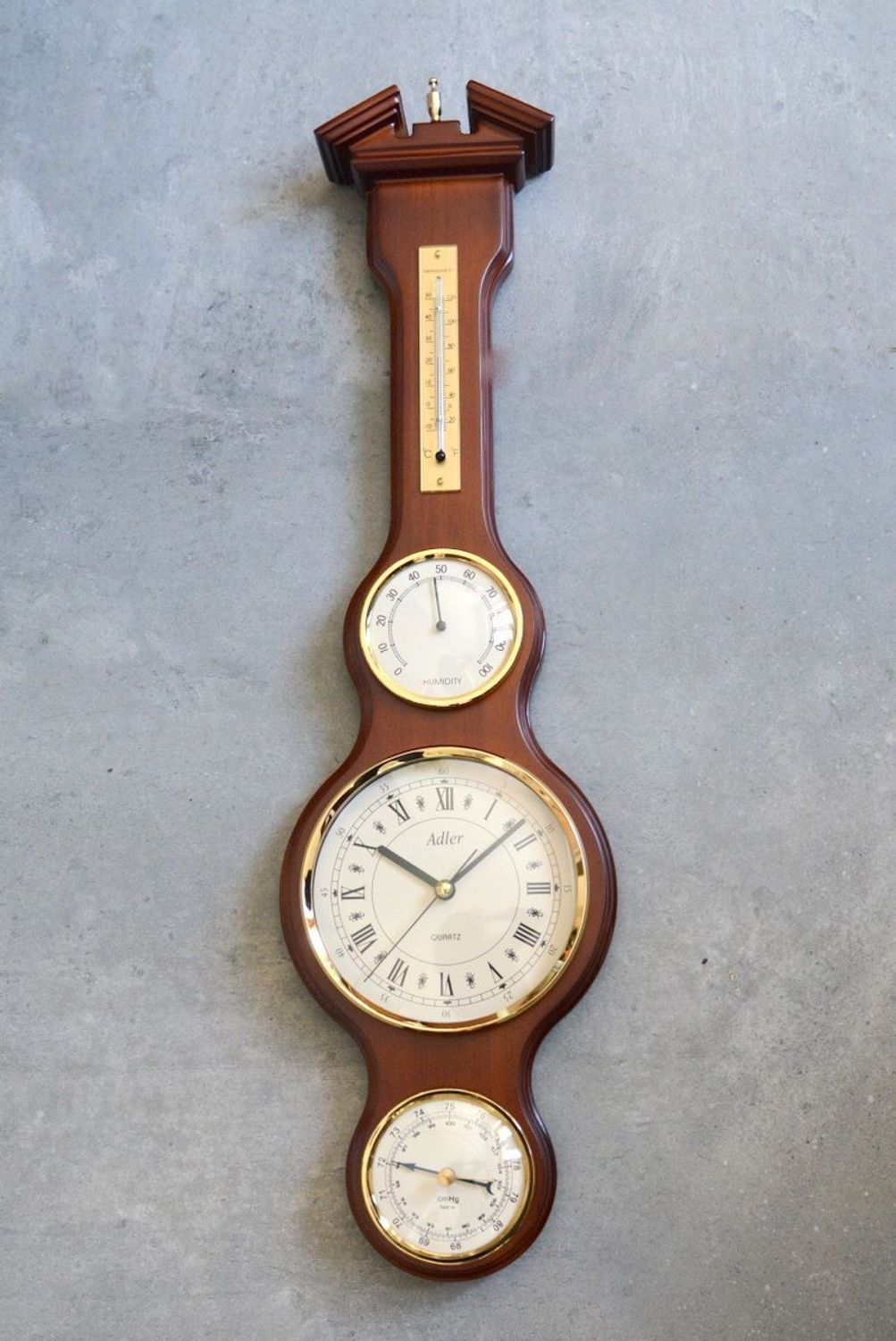 Drewniana stacja pogody Barometr Termometr Higrometr 'Drewno wenge' 65018W. Śliczny podłużny drewniany barometr na ścianę w drewnianej obudowie w kolorze orzecha (1).JPG