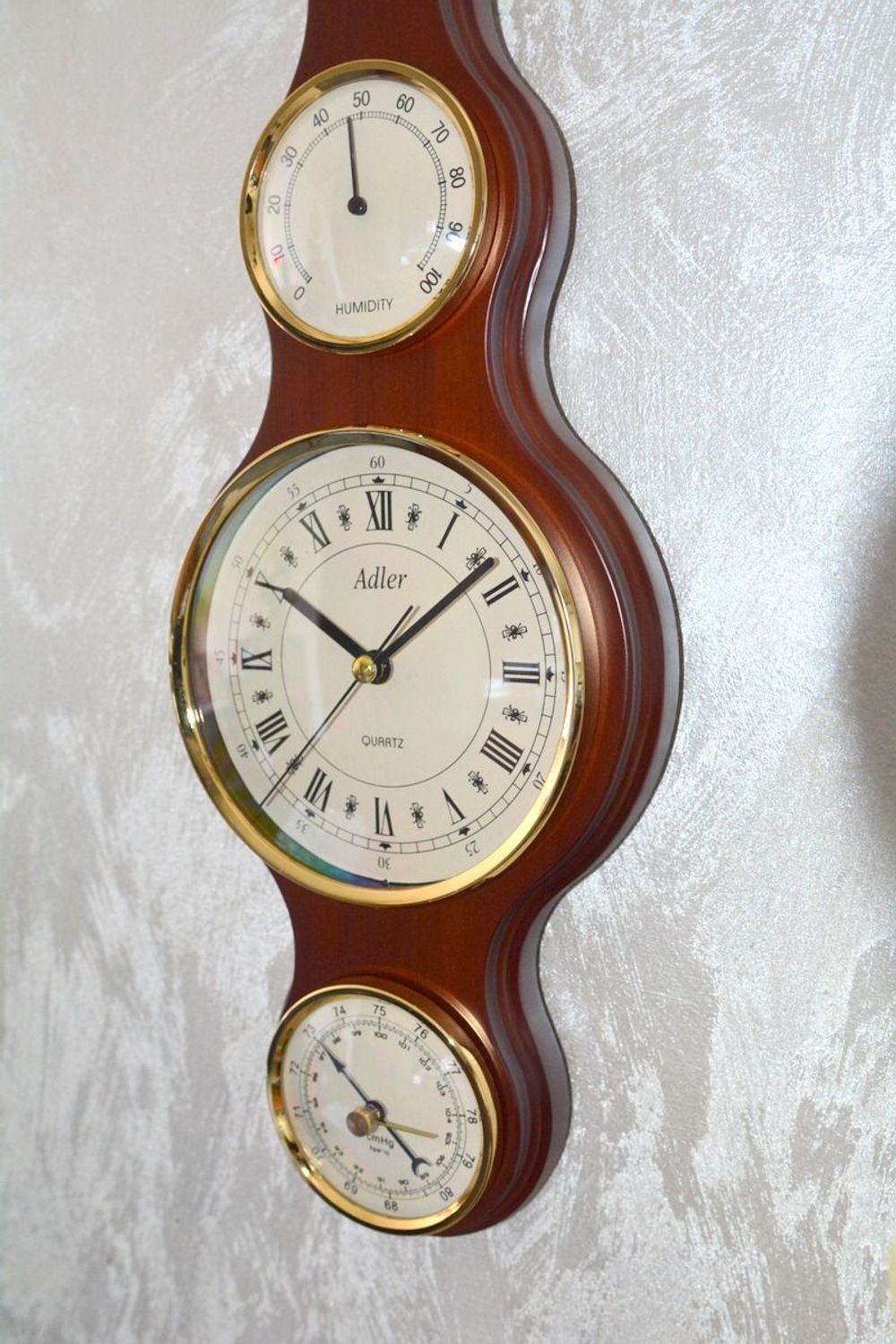 Drewniana stacja pogody Barometr Termometr Higrometr 'Drewno wenge' 65018W. Śliczny podłużny drewniany barometr na ścianę w drewnianej obudowie w kolorze orzecha (1).JPG