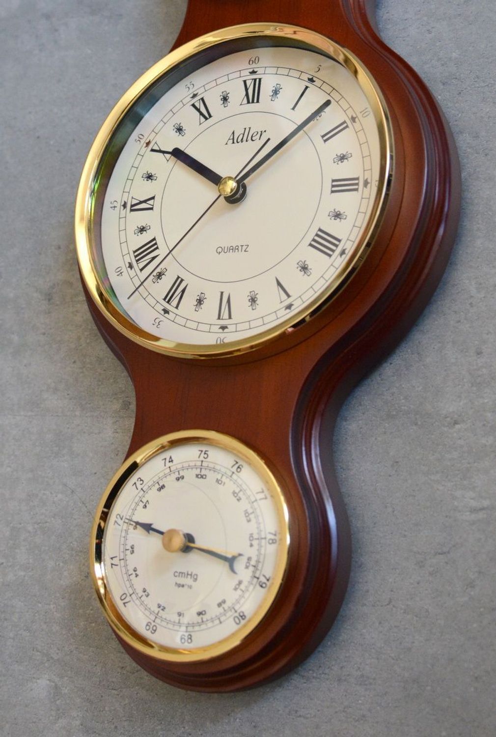 Drewniana stacja pogody Barometr Termometr Higrometr 'Drewno wenge' 65018W. Śliczny podłużny drewniany barometr na ścianę w drewnianej obudowie w kolorze orzecha (1).JPG