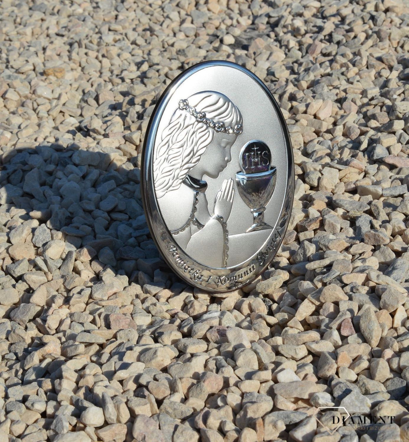 Obrazek srebrny I Komunia Święta dziewczynka - grawer. Obrazek srebrny z wizerunkiem dziewczynki pochylającej się nad kielichem to do Komunii Świętej.Idealna pamiątka przyjęcia I Komunii (4).JPG