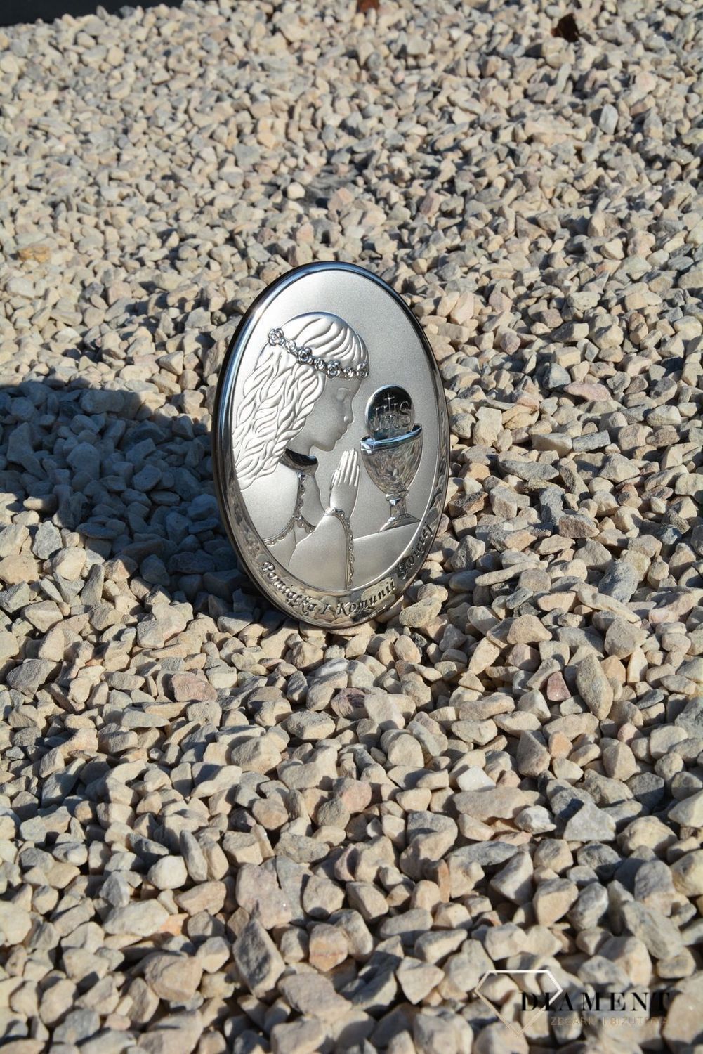 Obrazek srebrny I Komunia Święta dziewczynka - grawer. Obrazek srebrny z wizerunkiem dziewczynki pochylającej się nad kielichem to do Komunii Świętej.Idealna pamiątka przyjęcia I Komunii (4).JPG