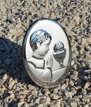 Obrazek srebrny z wizerunkiem chłopca pochylającego się nad kielichem to doskonała pamiątka Pierwszej Komunii Świętej. Wyjątkowa ozdoba dziecięcego pokoju (4).JPG