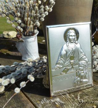 Obrazek srebrny z wizerunkiem Jezusa Chrystusa, który udziela Komunii Św. dziewczynce. To doskonała pamiątka tego ważnego wydarzenia, która odda piękno tego sakramentu (3).JPG