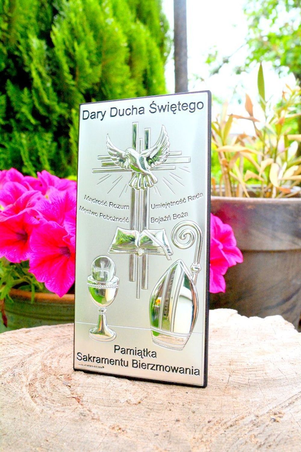 Srebrny obrazek symbolizujący Pamiątka Bierzmowania 67192Xdf.jpg