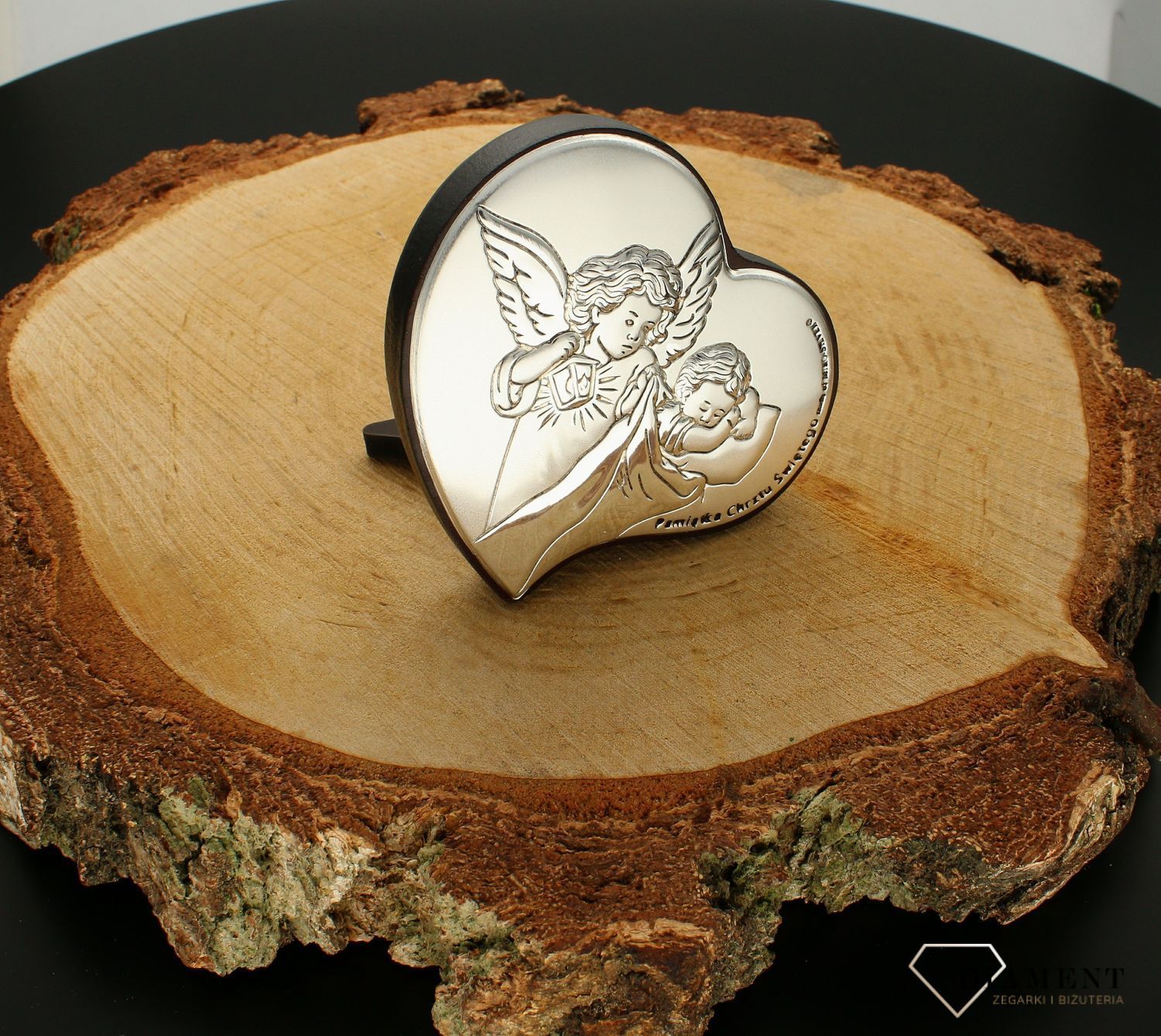 Piękny obrazek srebrny w kształcie serca, Pamiątka Chrztu Św., Aniołek z latarenką.jpg