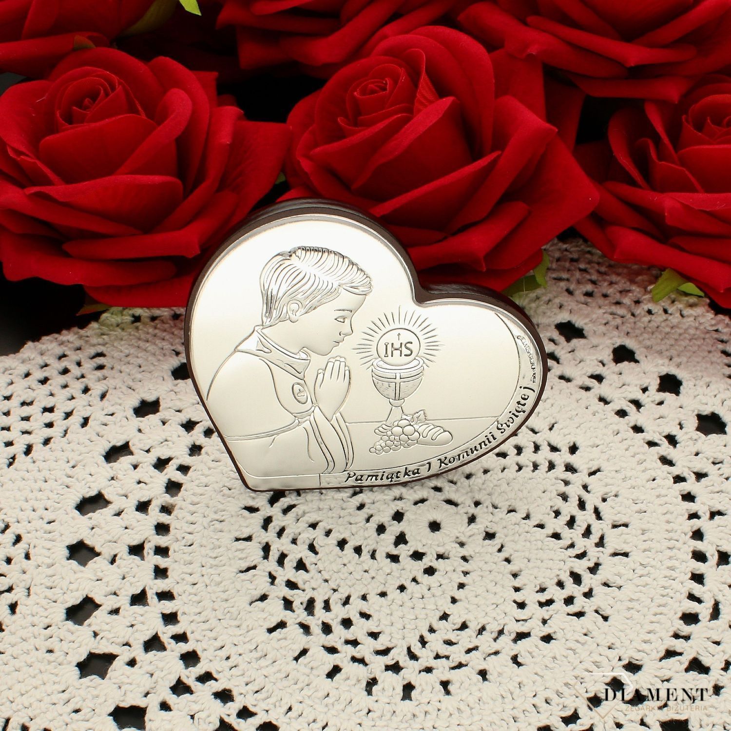 Obrazek srebrny Pierwsza Komunia Święta serduszko dla chłopca z grawerem 6800.1O. Pamiątka I Komunii Świętej. Obrazek z grawerem na komunie. Prezent na komunie dla chłopca..jpg