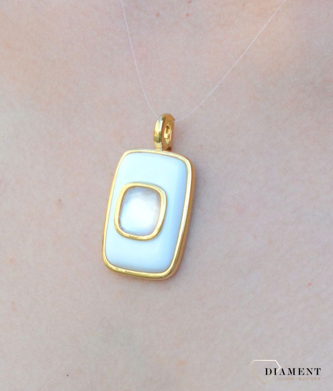 Zawieszka srebrna pokryta złotem z agatem i masą perłową Ti Sento 6815WA. Zawieszka srebrna z masą perłową. Zawieszka srebrna pokryta złotem do łańcuszka. Zawieszka z agatem. Zawieszka.jpg