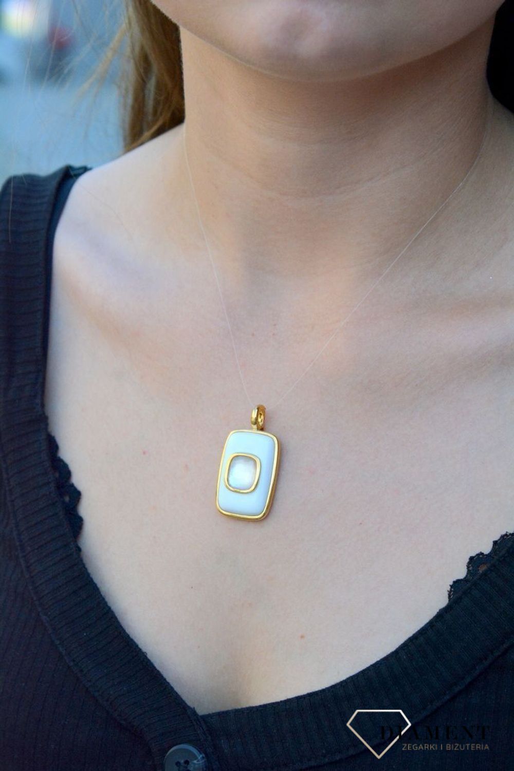 Zawieszka srebrna pokryta złotem z agatem i masą perłową Ti Sento 6815WA. Zawieszka srebrna z masą perłową. Zawieszka srebrna pokryta złotem do łańcuszka. Zawieszka z agatem. Zawieszka.jpg