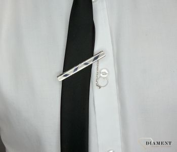 Spinka do krawatu srebra z ozdobnym wzorem 685184. Elegancka spinka do krawata wykonanych ze srebra 925. Idealny prezent dla mężczyzny. Zapakowana w oryginalne pudełko. Darmowa wysyłka (3).JPG