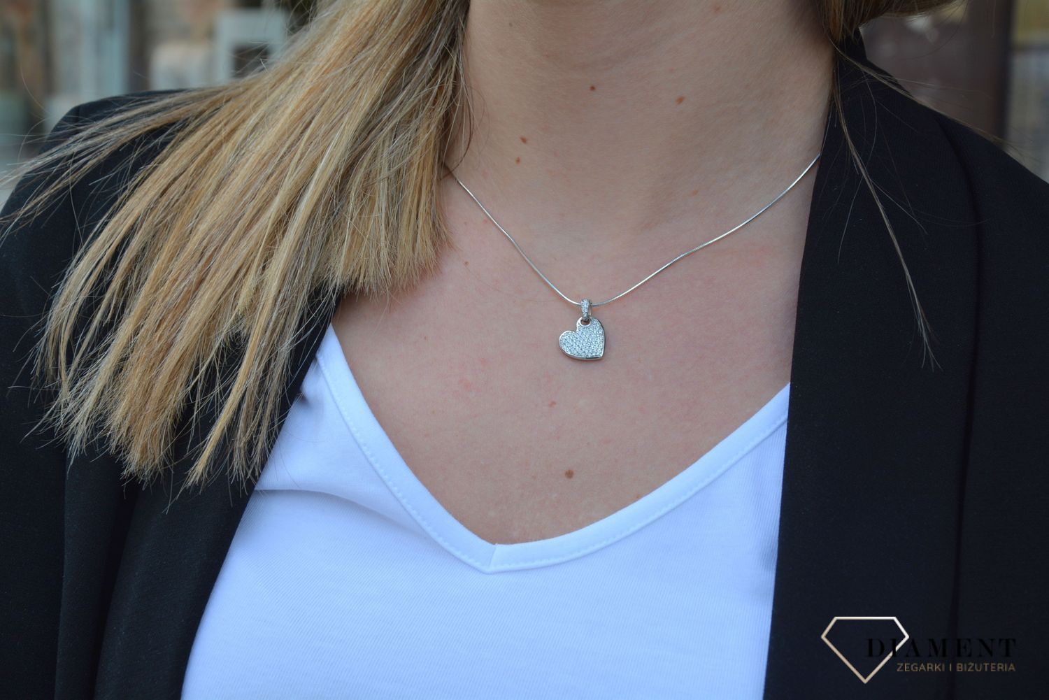 Zawieszka srebrna cyrkonia.Srebrne Zawieszki Damskie w Sklepie z Biżuterią zegarki-diament.pl .Piękne i Eleganckie Zawieszki dla Kobiet .Prawdziwe Srebro. Zapraszamy!.jpg