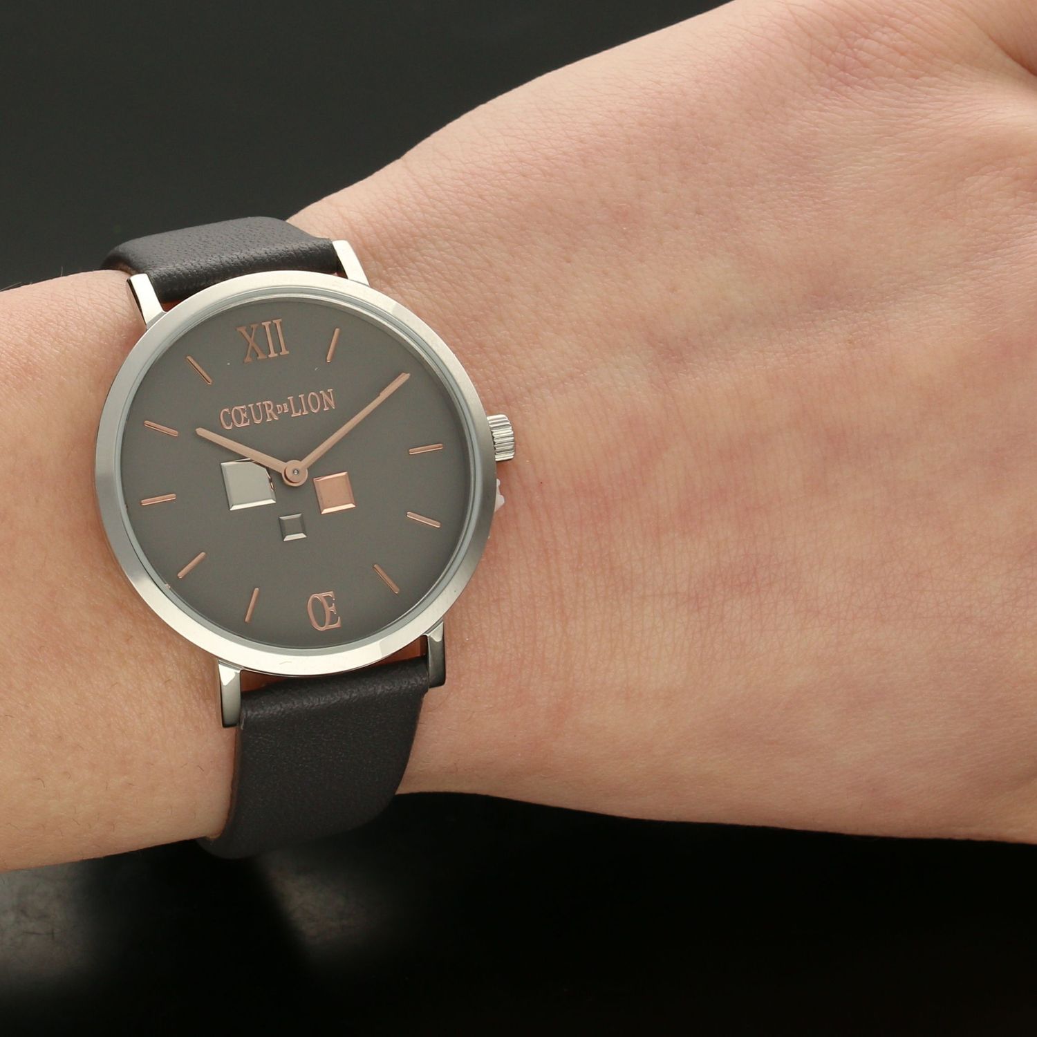 Zegarek damski na pasku Coeur de Lion 'Szary look' 7600701724 (1).jpg