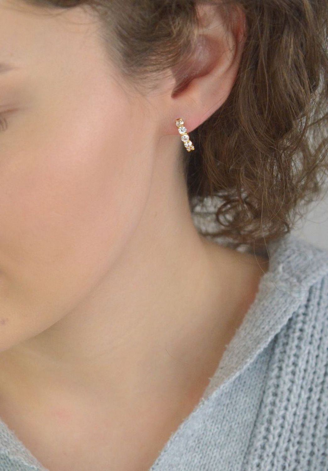 Kolczyki damskie TI SENTO – srebro rodowane 925, częściowo złocone 18K, zdobione cyrkoniami. Hipoalergiczne, eleganckie i subtelne, idealne solo lub w zestawie z innymi 1.jpg