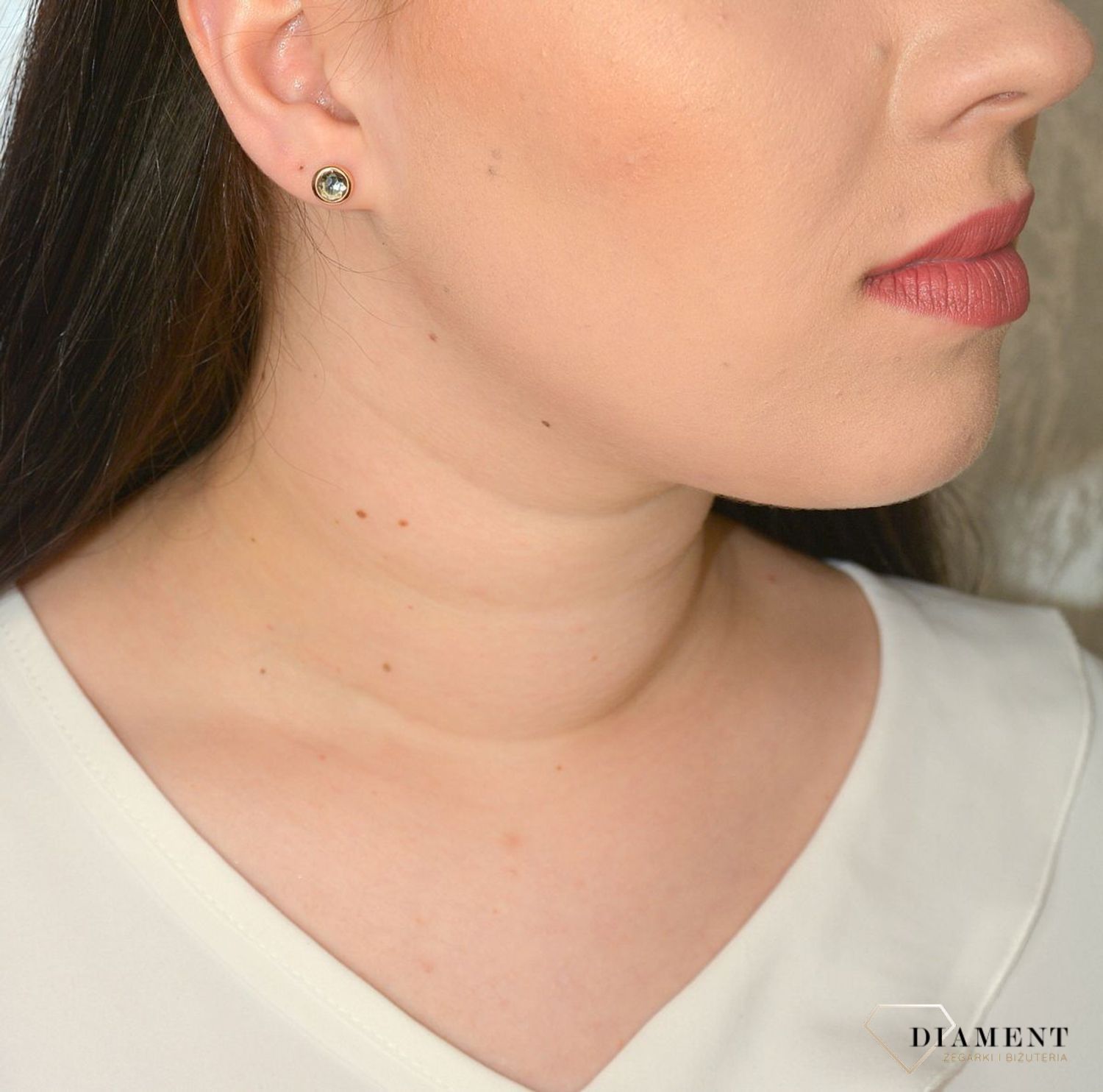 Kolczyki srebrne wkrętki z różowym złotem Ti Sento 7748GB. Kolczyki srebrne na wkrętki pokryte różowym złotem Ti Sento wykonane ze srebra rodowanego próba 925. Szerokość kolczyków wynosi 8 mm.JPG