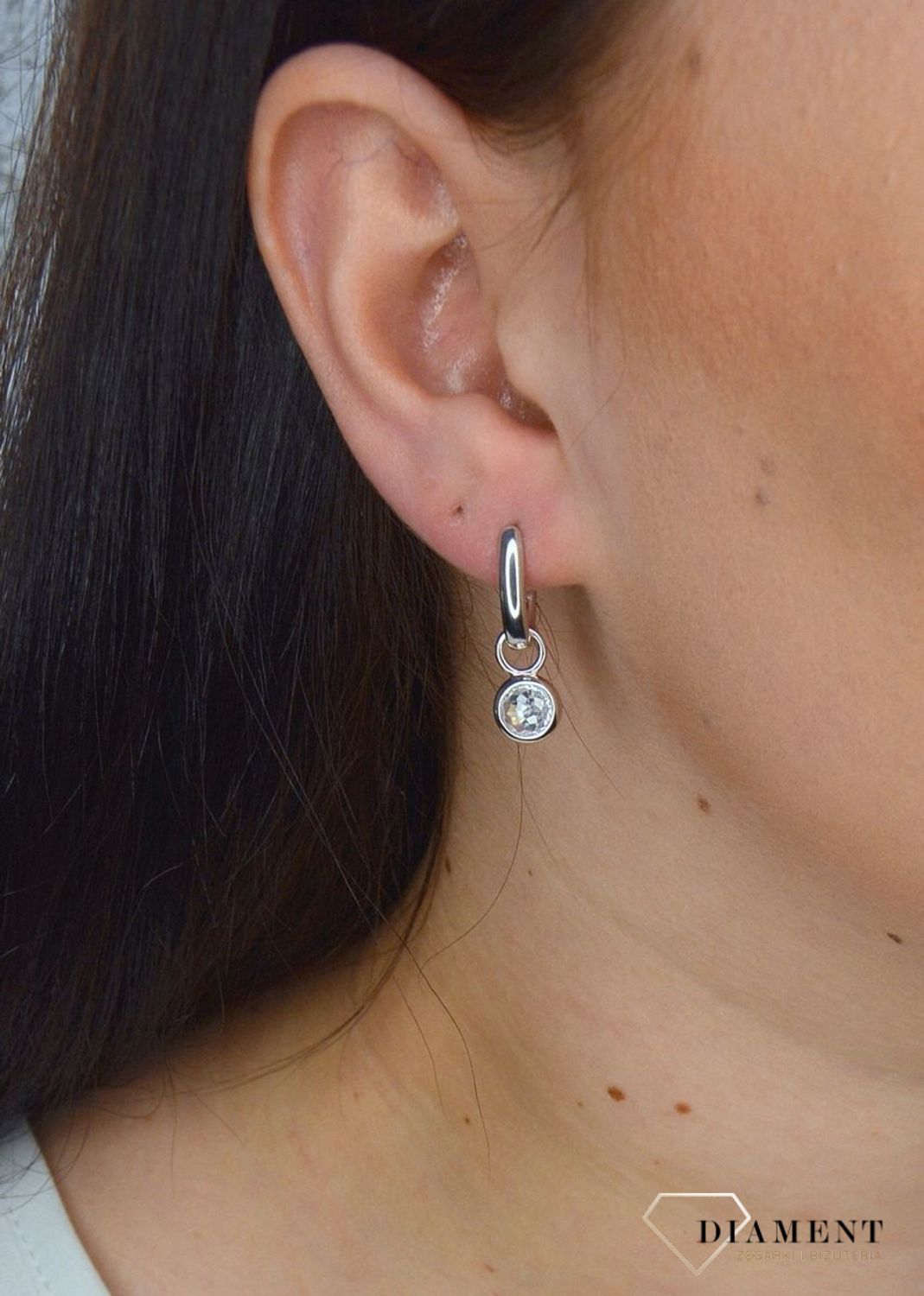 Srebrne kolczyki TI SENTO MILANO Owal 7759SI. Srebrne kolczyki w kształcie owalu (2).webp