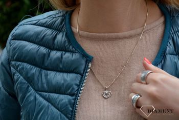 Zawieszka srebrna serce z cyrkonią. Srebrne Zawieszki Damskie w Sklepie z Biżuterią zegarki-diament.pl.Piękne i Eleganckie Zawieszki (2).JPG