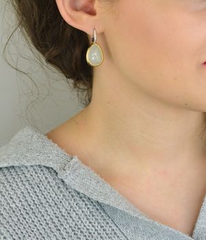 Kolczyki damskie TI SENTO – srebro rodowane 925, częściowo złocone 18K, z cyrkoniami i mlecznymi kamieniami. Eleganckie i efektowne, komfortowe w noszeniu, idealne do codziennych i wieczorowych stylizacji. Możliwość łączenia  (5).JPG