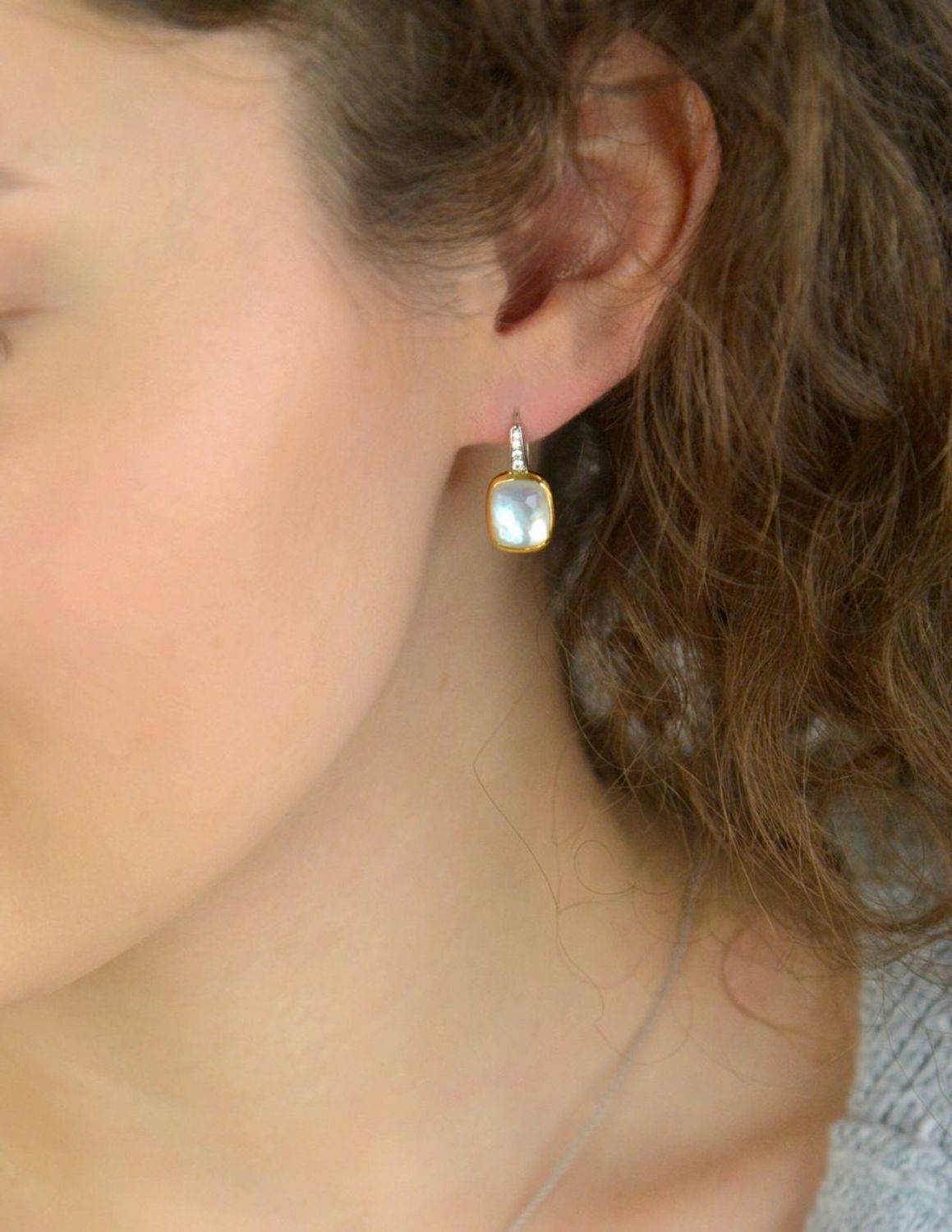 Kolczyki damskie TI SENTO – srebro rodowane 925, częściowo złocone 18K i zdobione cyrkoniami. Hipoalergiczne, eleganckie i efektowne, idealne do codziennych stylizacji 3.jpg