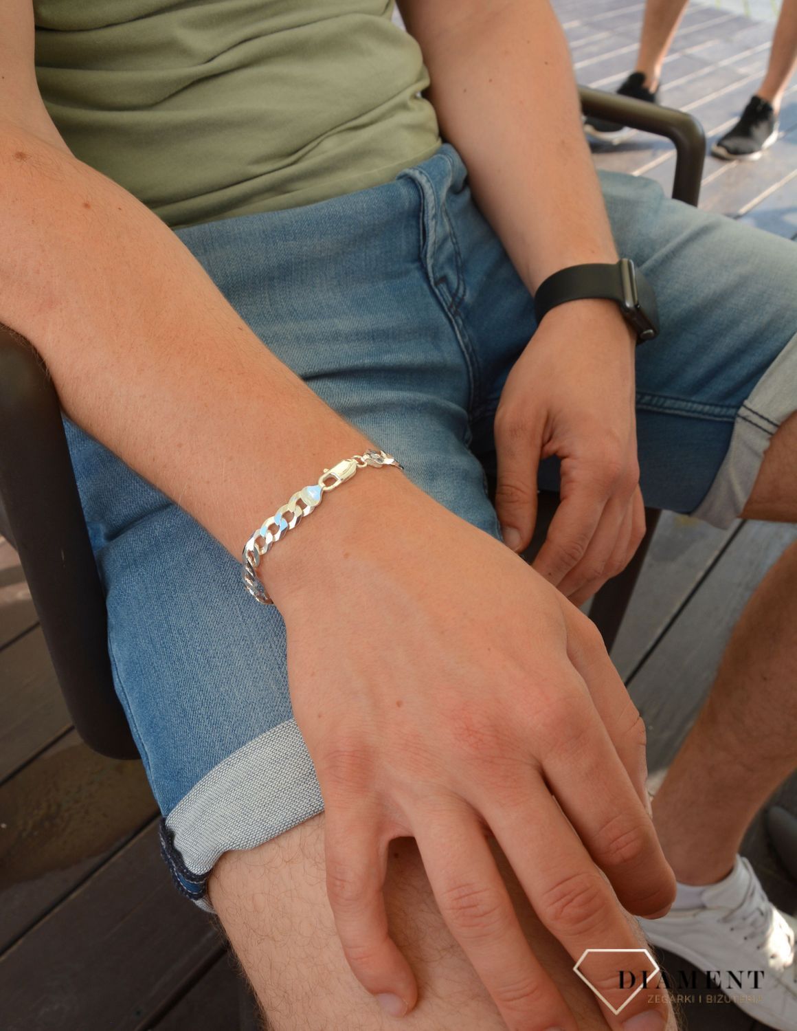 Srebrna bransoletka o splocie pancerka. Bransoletka wykonana z wysokiej jakości srebra próby 925. Idealny pomysł na prezent dla mężczyzny..jpg