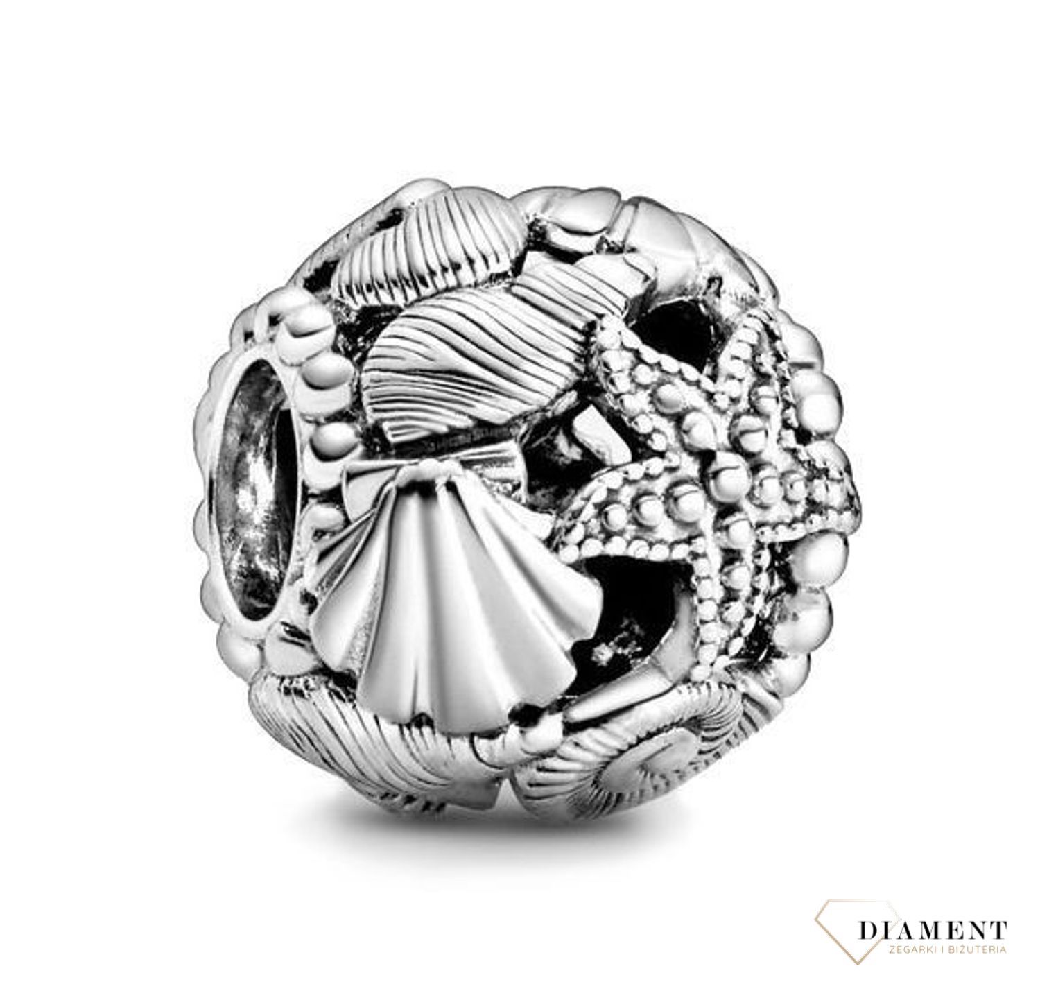 Charms Moments okrągły z muszelkami i skarbami morza 798950C00.jpg