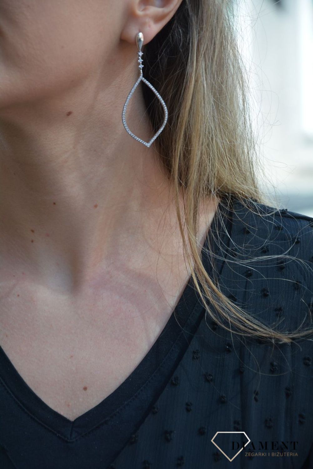 Kolczyki srebrne wiszące 'Białe cyrkonie panna młoda' A14452WA białe cyrkonie.jpg