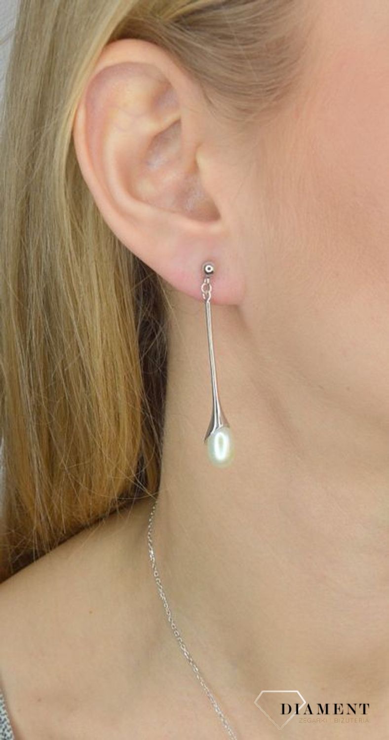 Kolczyki srebrne wiszące 'perły naturalne' A-17460 Kolczyki srebrne Damskie w Sklepie z Biżuterią zegarki-diament.pl. Piękne i Eleganckie kolczyki dla Kobiet. Prawdziwe Srebro.Darmowa wysyłka. Idealny pomysł na.jpg