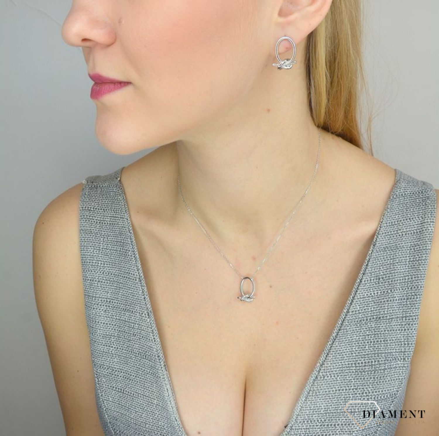 Kolczyki srebrne owalne 'zaplątana miłość' A-17832.jpg