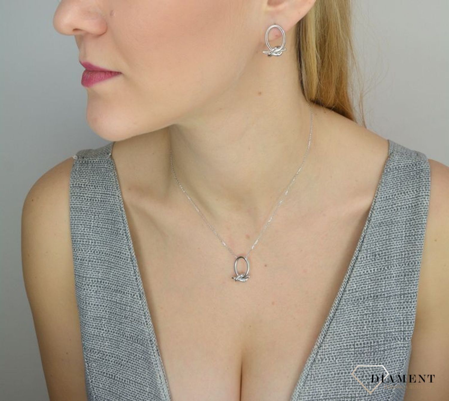 Kolczyki srebrne owalne 'zaplątana miłość' A-17832.jpg