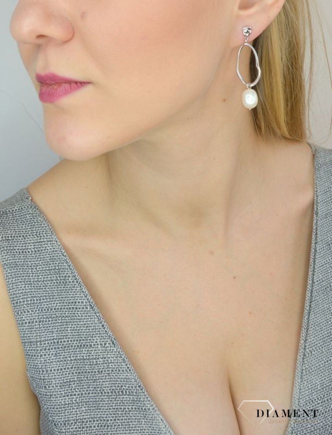 Kolczyki srebrne wiszące 'perły naturalne' A-18160 Kolczyki srebrne Damskie w Sklepie z Biżuterią zegarki-diament.pl. Piękne i Eleganckie kolczyki dla Kobiet. Prawdziwe Srebro.Darmowa wysyłka. Idealny pomysł na prezent..jpg